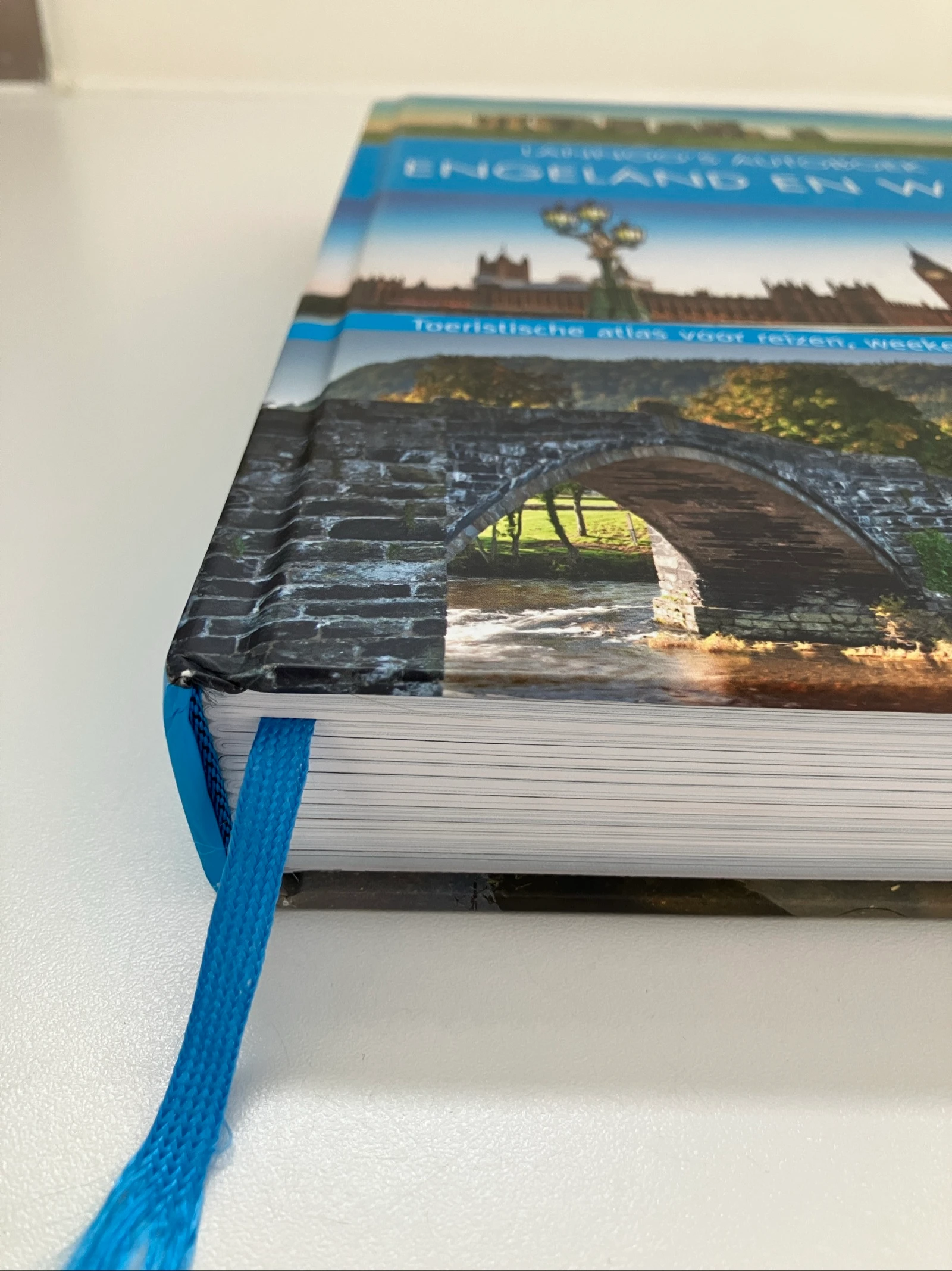 Lannoo’s guide automobile Angleterre et Pays de Galles – photo 2